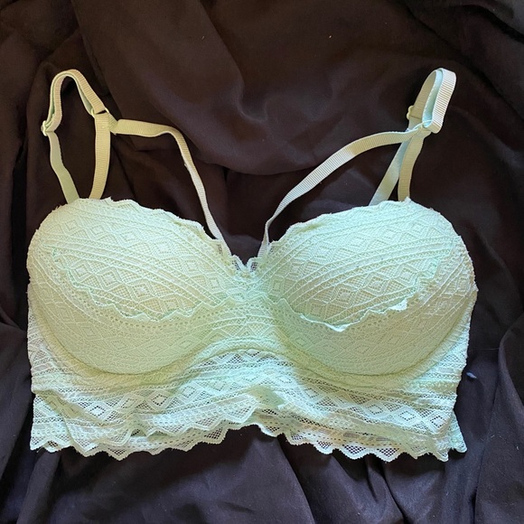 Victoria’s Secret bralette - Picture 1 of 4